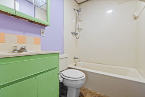  Photo 36