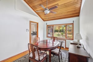 Landing Rd-S0810-012.jpg