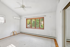 Landing Rd-S0810-019.jpg