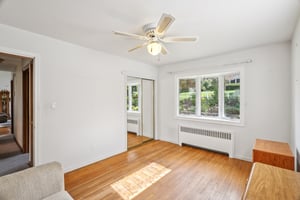 Landing Rd-S0810-022.jpg
