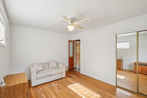 Landing Rd-S0810-023.jpg