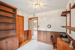 Landing Rd-S0810-025.jpg