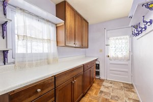 Rear entrance/mudroom