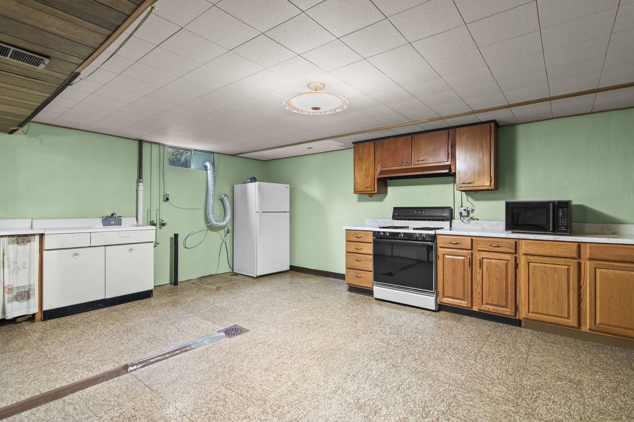Lower Level - Kitchen