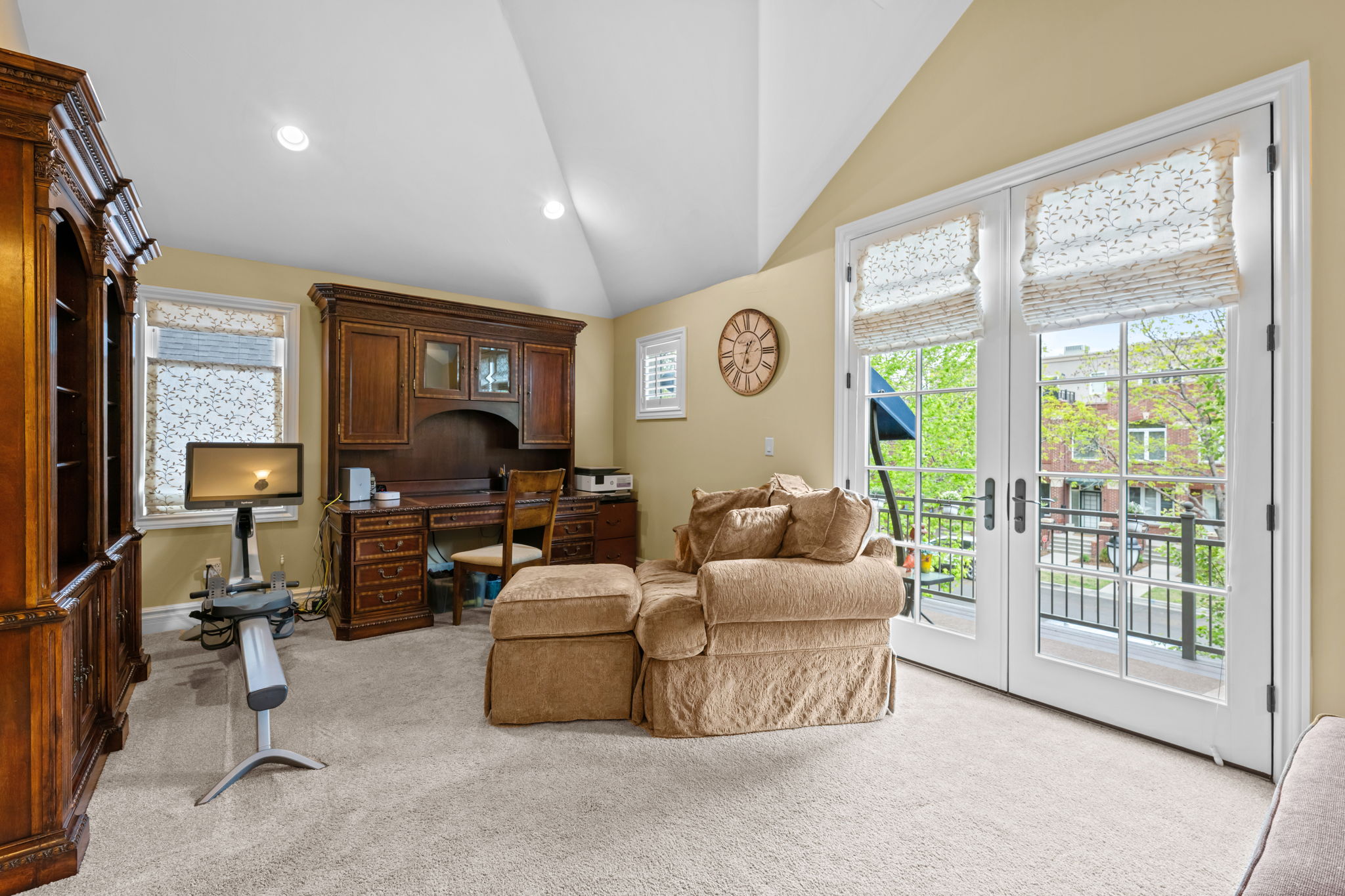 Third ensuite bedroom, private balcony