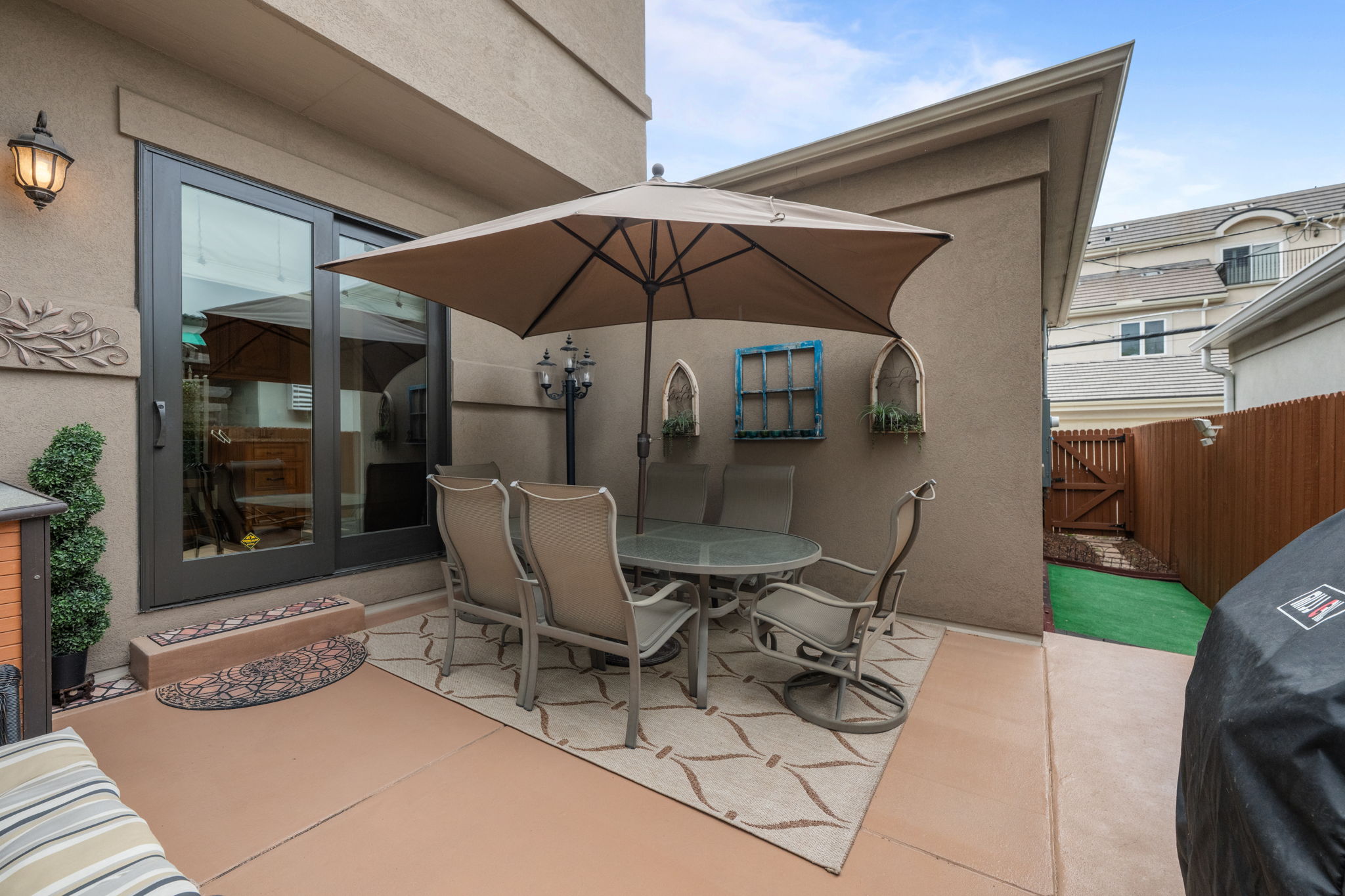 Perfect for relaxing/entertaining