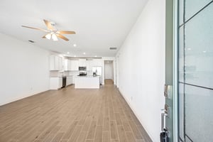 Samantha Court St-S1310-005.jpg