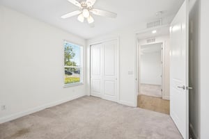 Samantha Court St-S1310-023.jpg