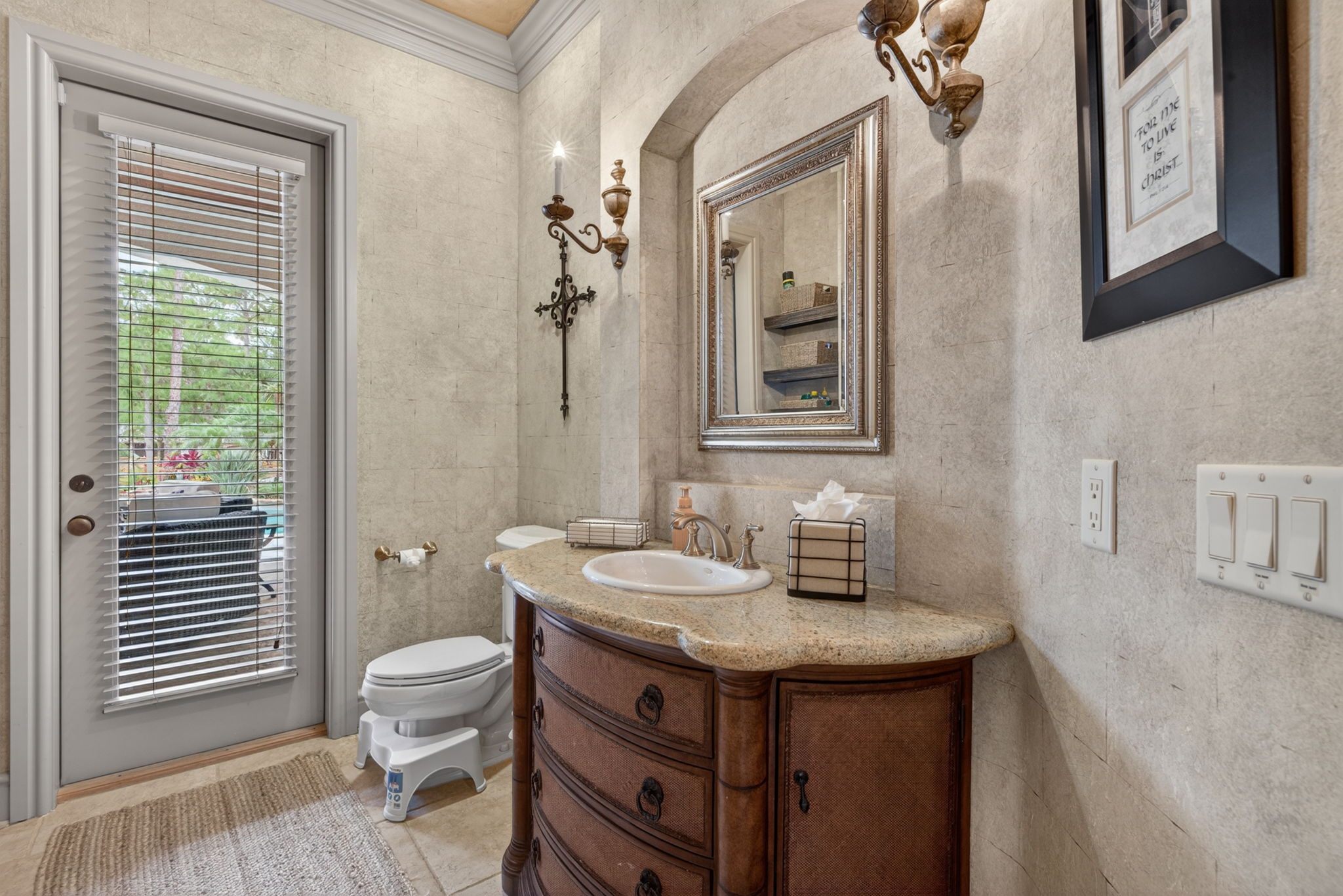 Guest Bathroom 2