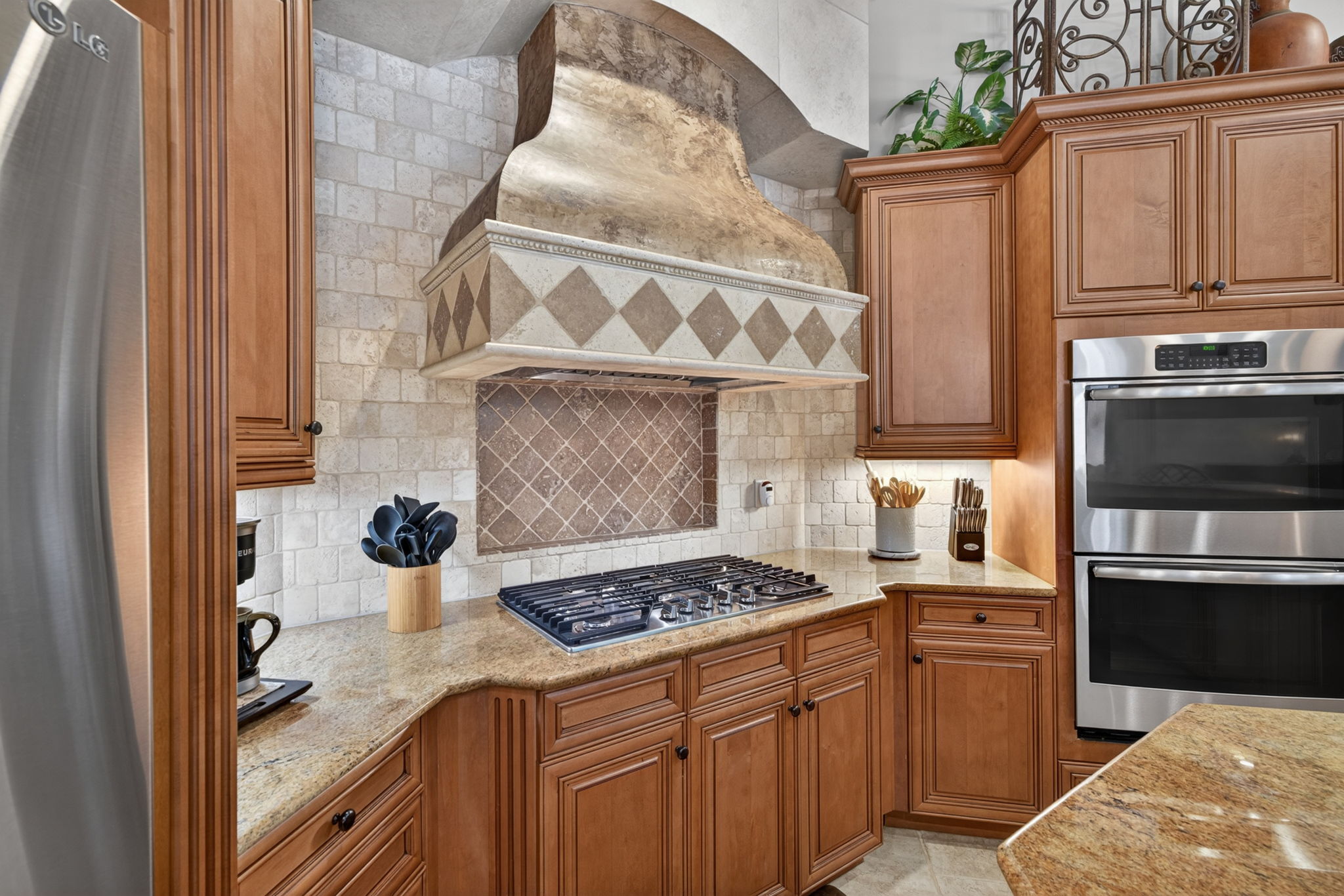 Kitchen 3 of 4