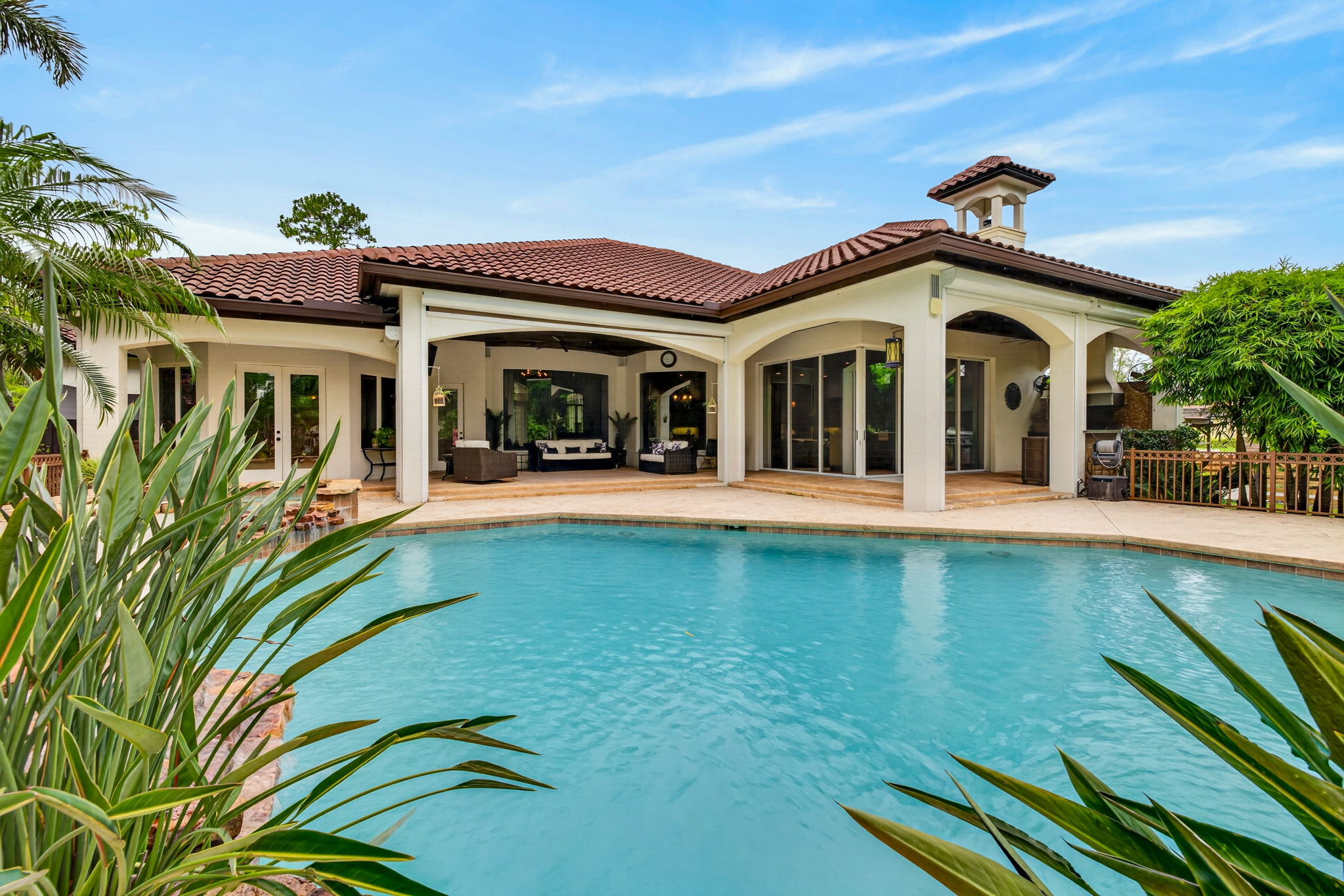 Pool 2 of 8