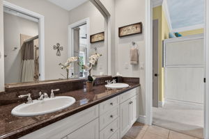 Guest Bathroom 1 of 2
