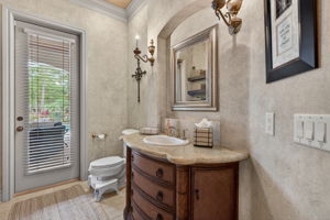 Guest Bathroom 2