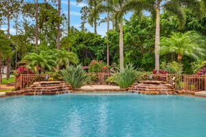 Pool 5 of 8