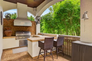 Outdoor Kitchen Grill