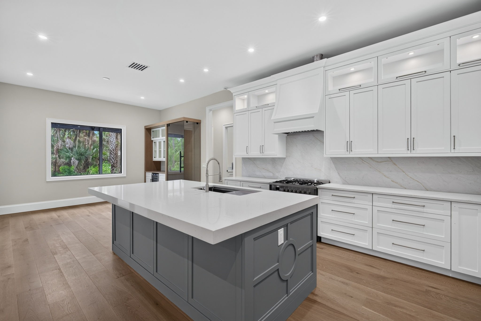 Breakfast Bar