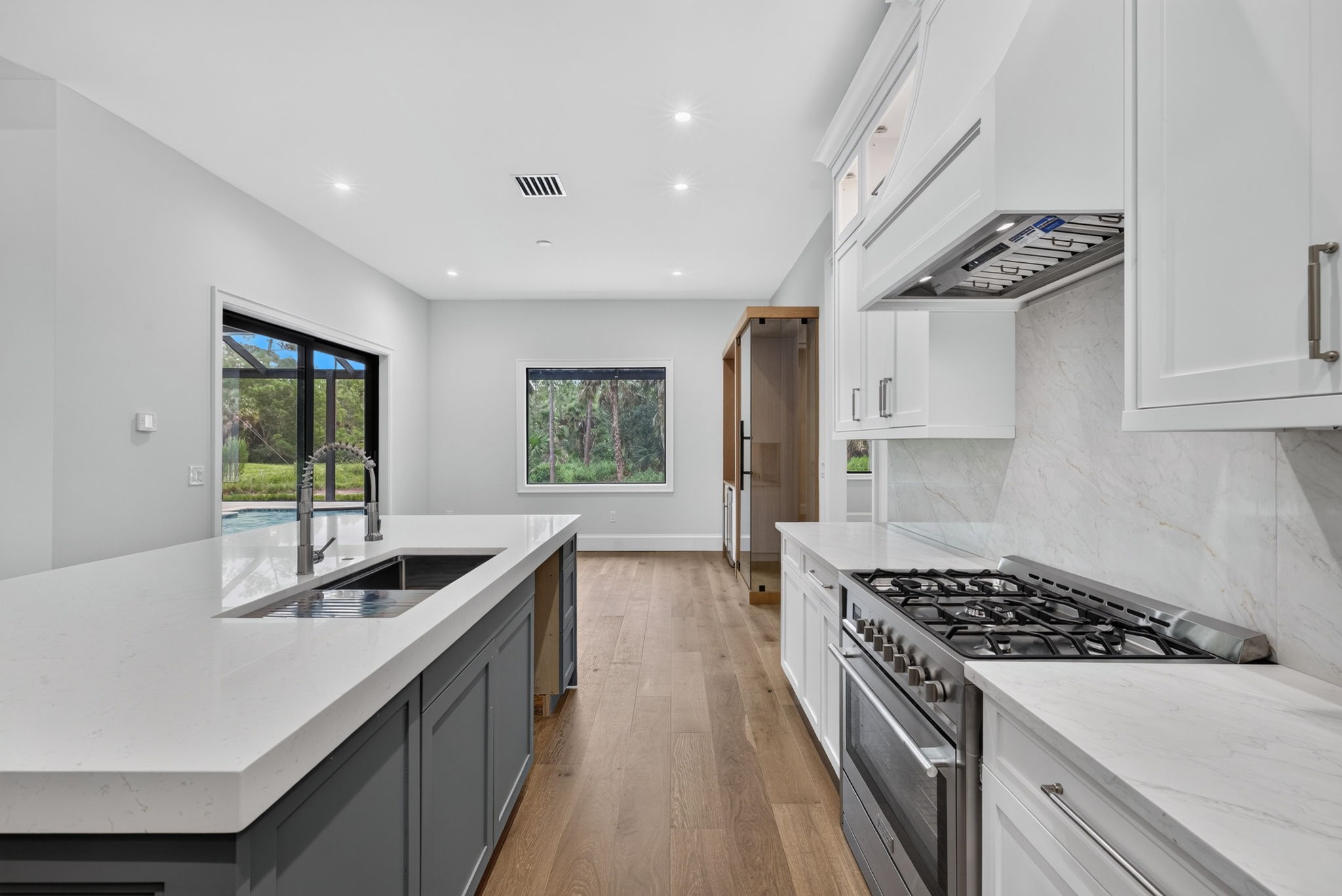 Kitchen 4 of 4