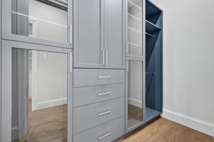 Closet 2 of 2