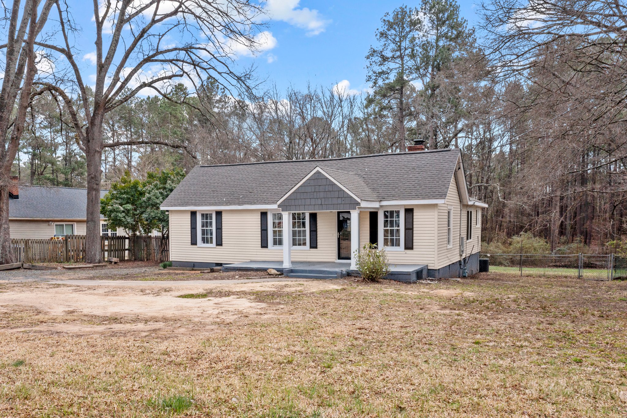 430 Craven St, Durham, NC 27704, USA Photo 6