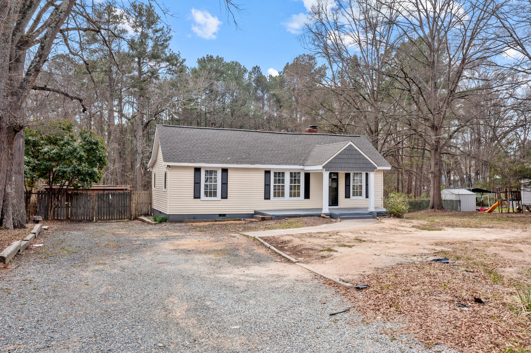 430 Craven St, Durham, NC 27704, USA Photo 4