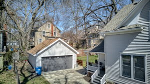  Photo 35