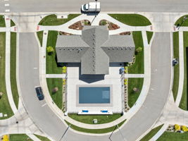  Photo 48