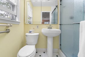  Photo 36