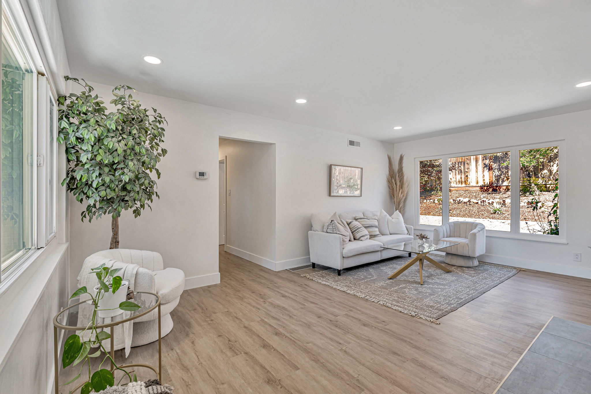 005__430 Marshall Dr
