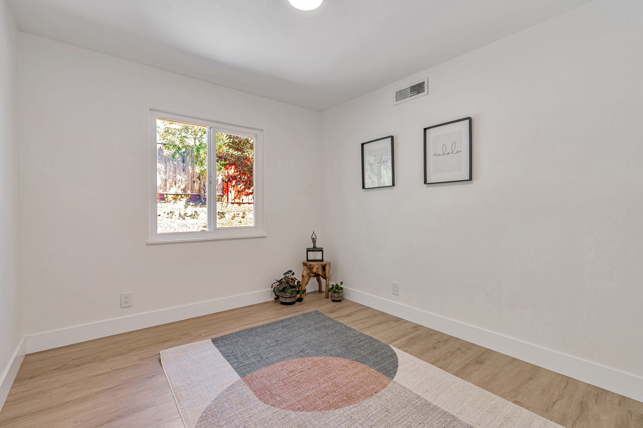 027__430 Marshall Dr