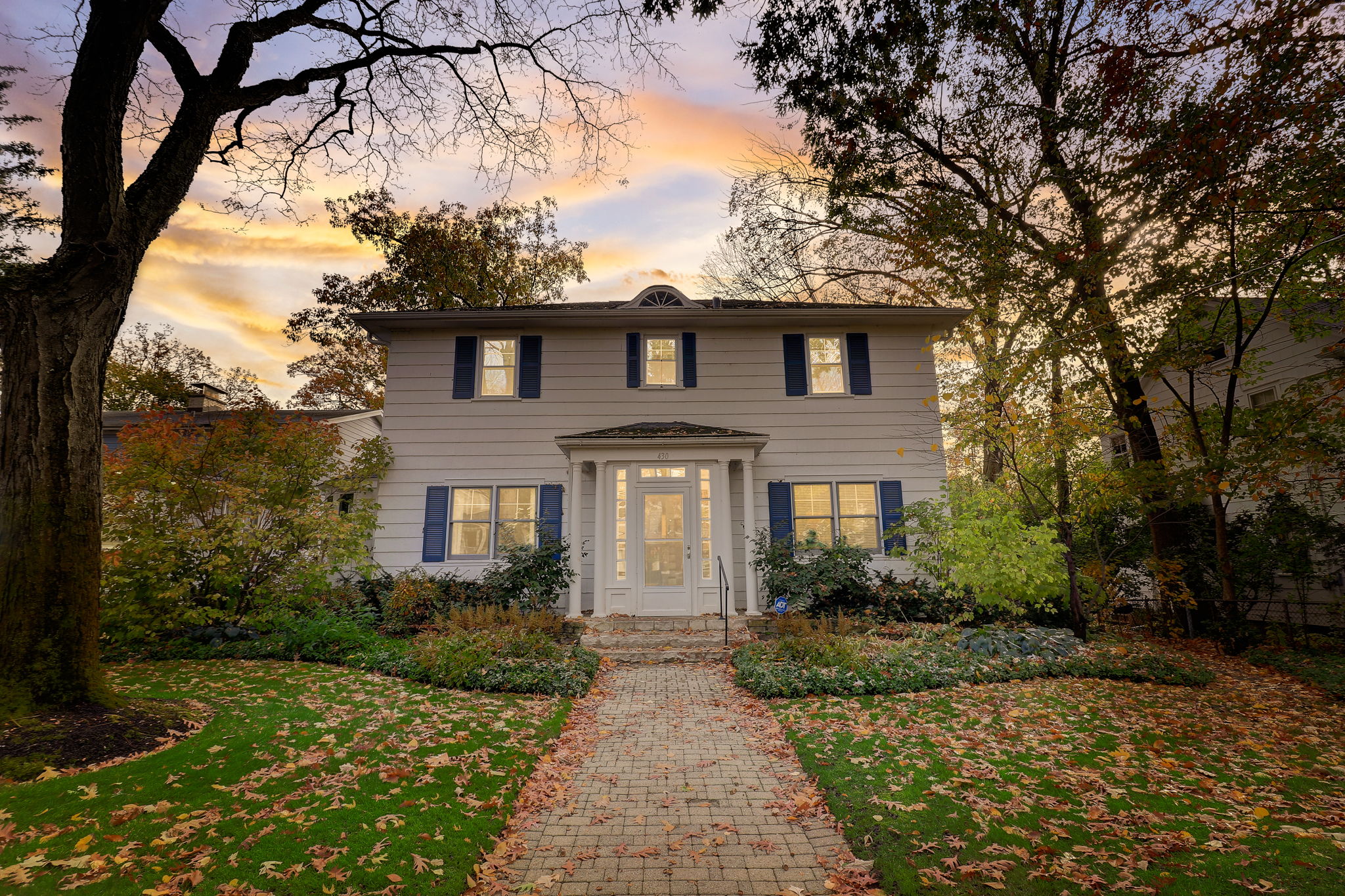 Oakdale Ave - VT-001