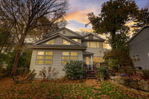 Oakdale Ave - VT-002