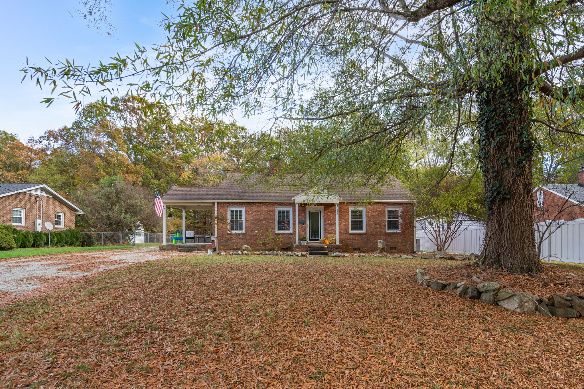 430 Pine Grove Dr-2