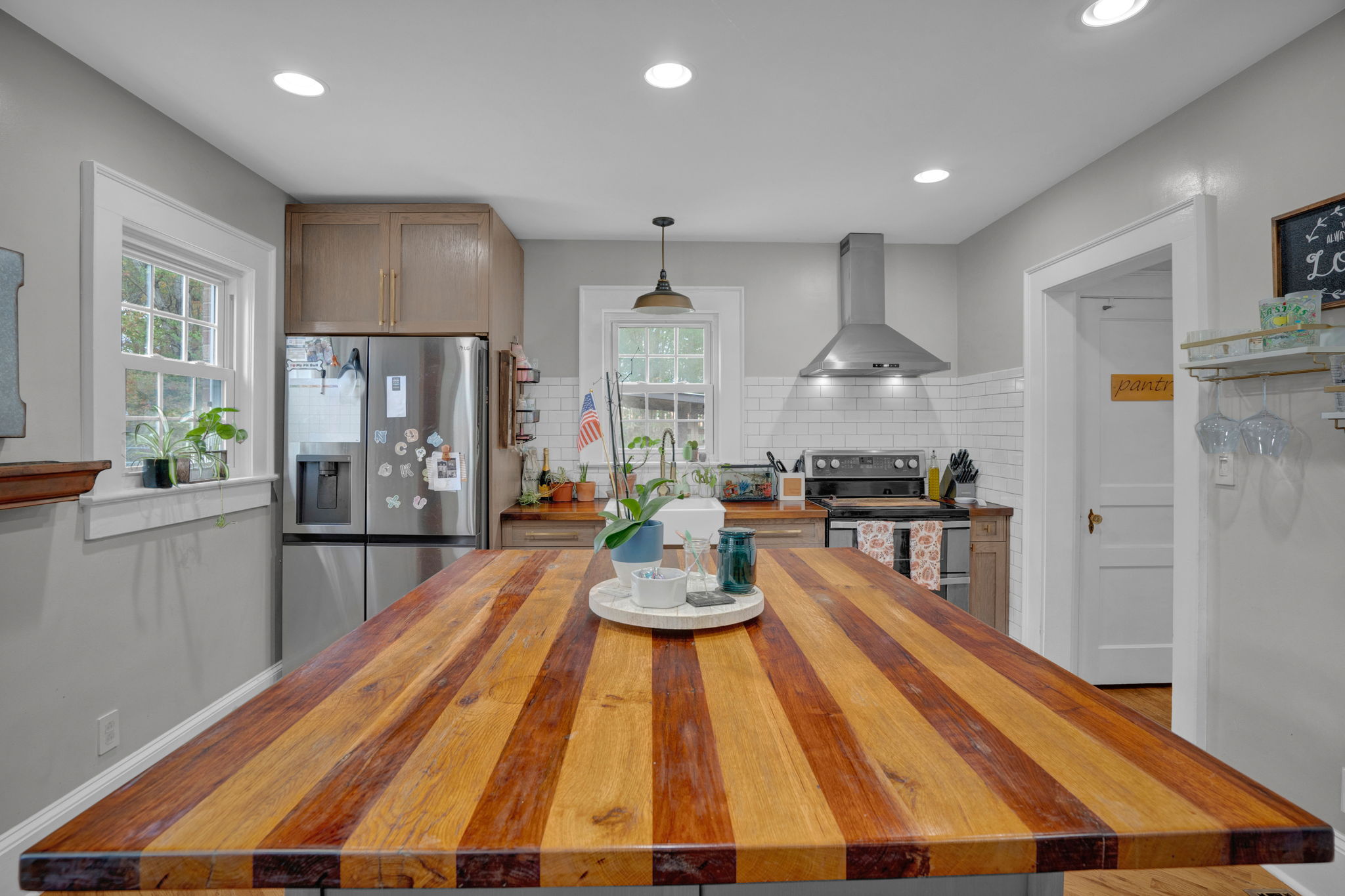 430 Pine Grove Dr-16