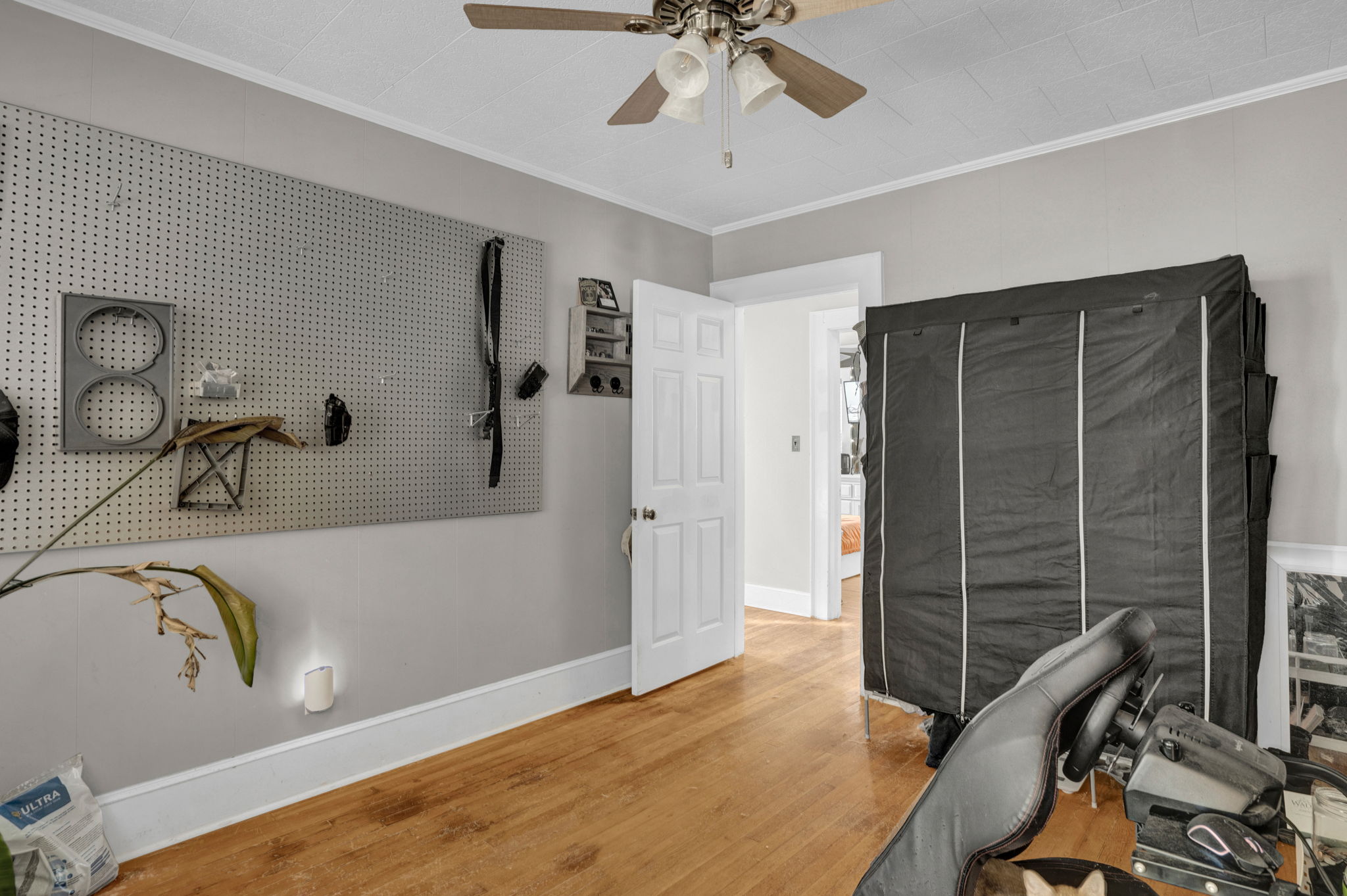 430 Pine Grove Dr-23