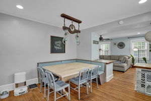 430 Pine Grove Dr-10