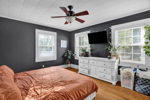 430 Pine Grove Dr-17