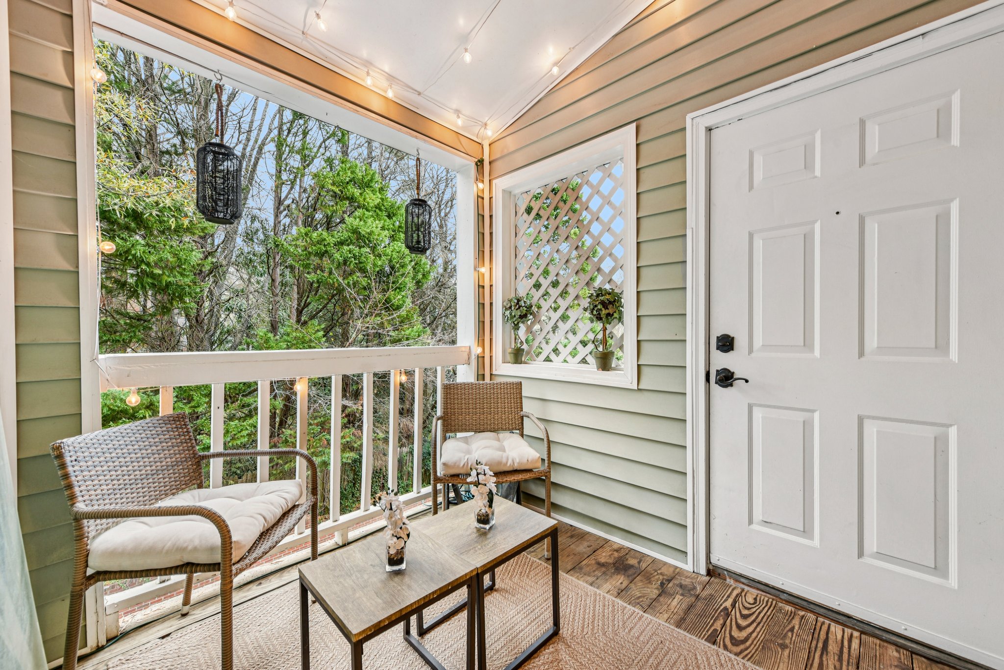 Queens Rd 732-S0512-020.jpg