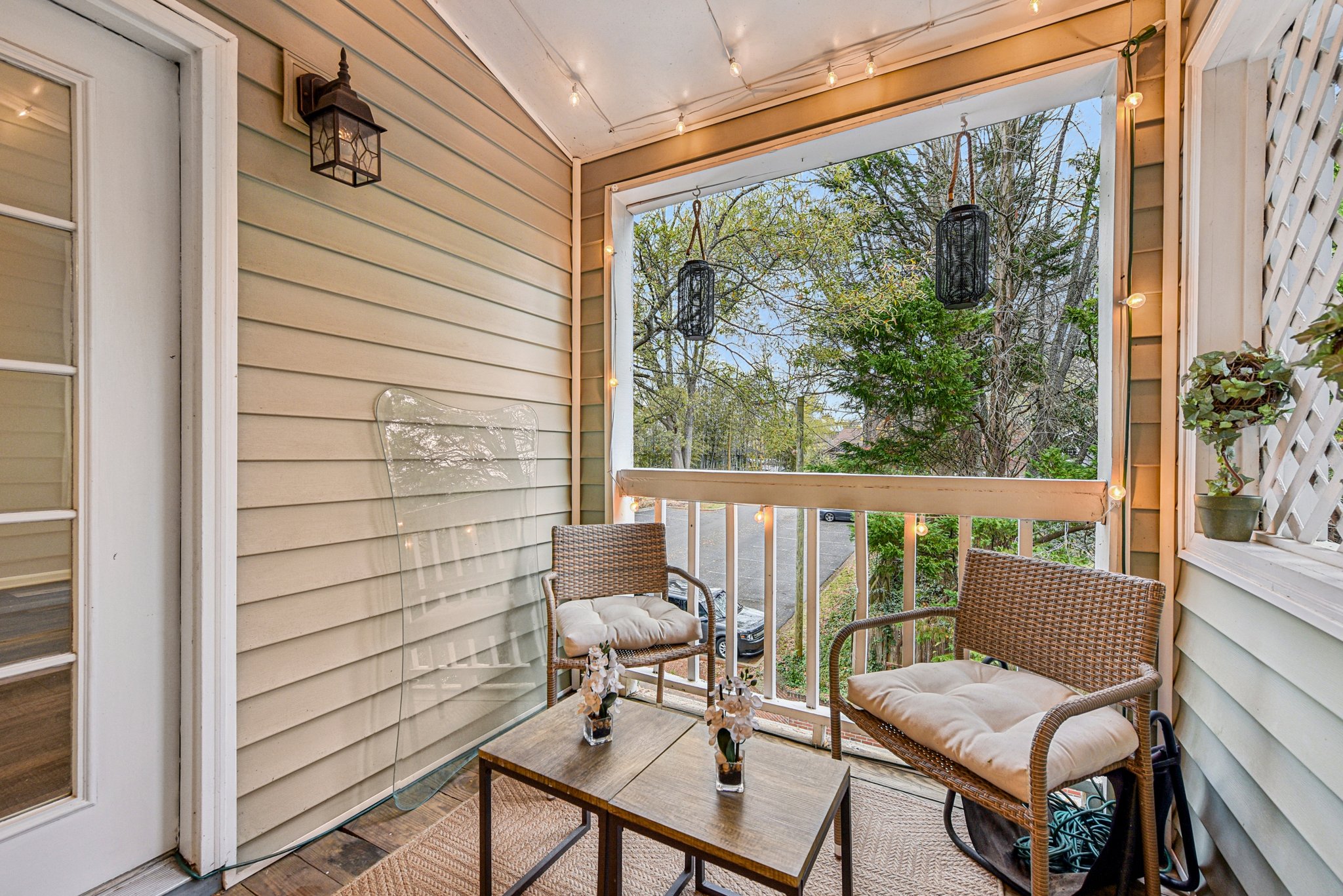 Queens Rd 732-S0512-021.jpg