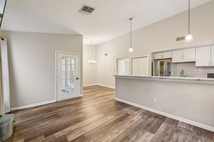 Queens Rd 732-S0512-005.jpg