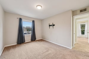 Queens Rd 732-S0512-015.jpg