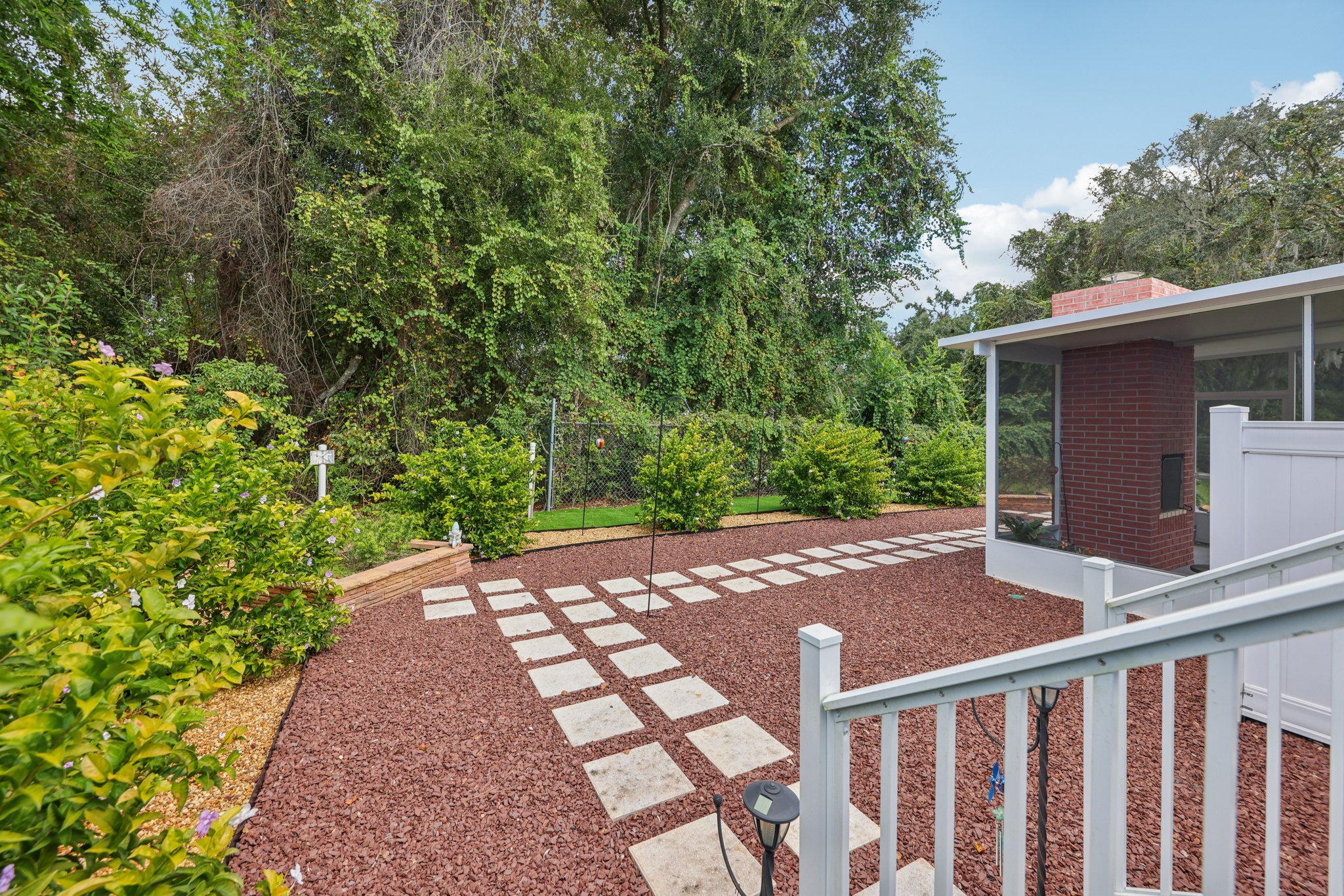 Tarrson Blvd-S1710-044.jpg