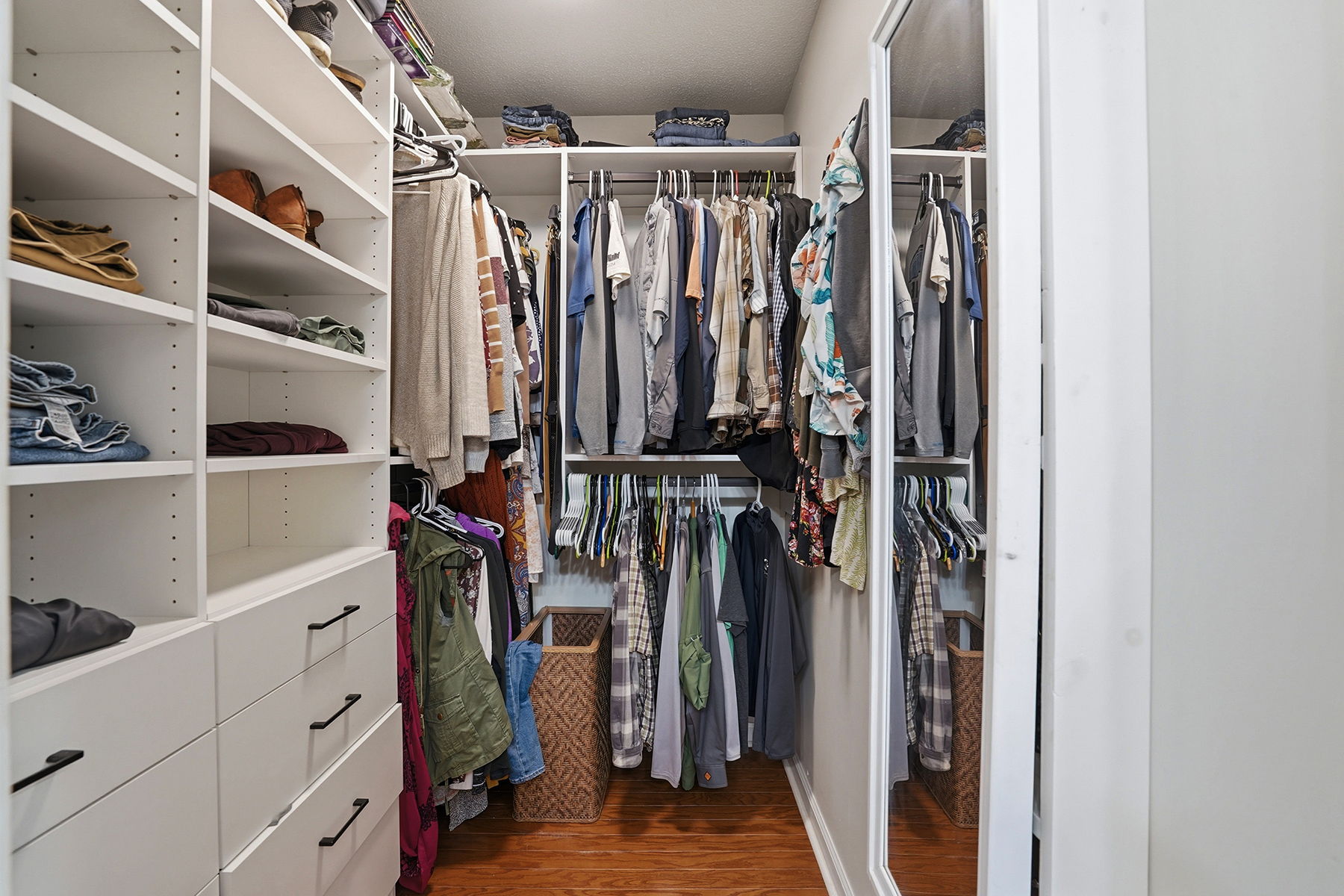 Primary Bedroom Closet