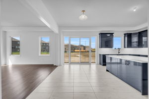 Kitchen/Eating Area