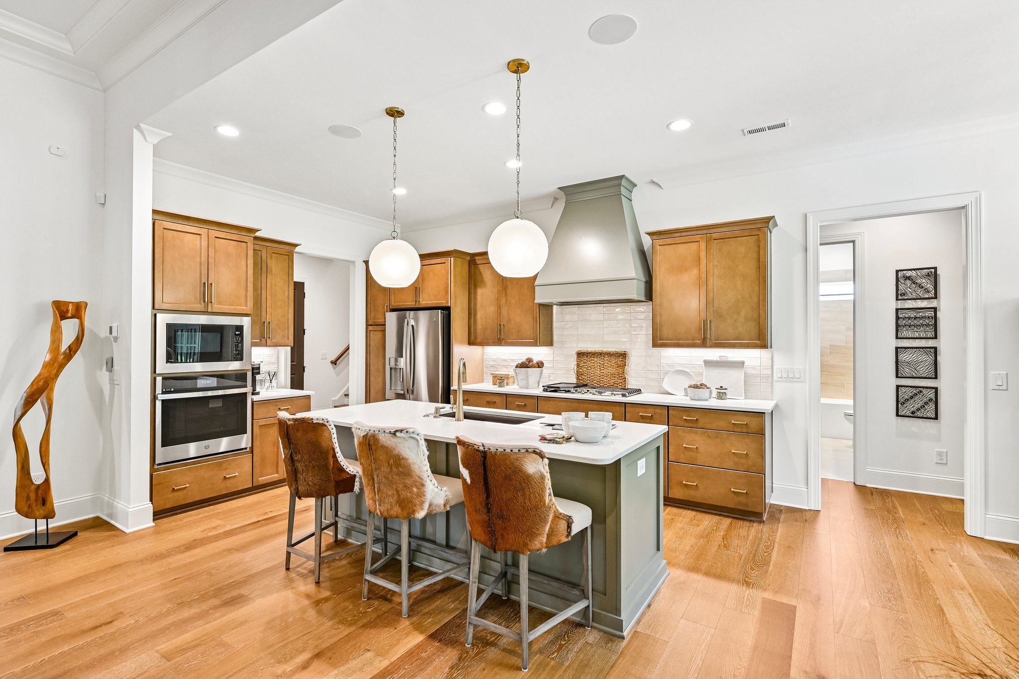 Voyager Ln NE-S1405-014r.jpg