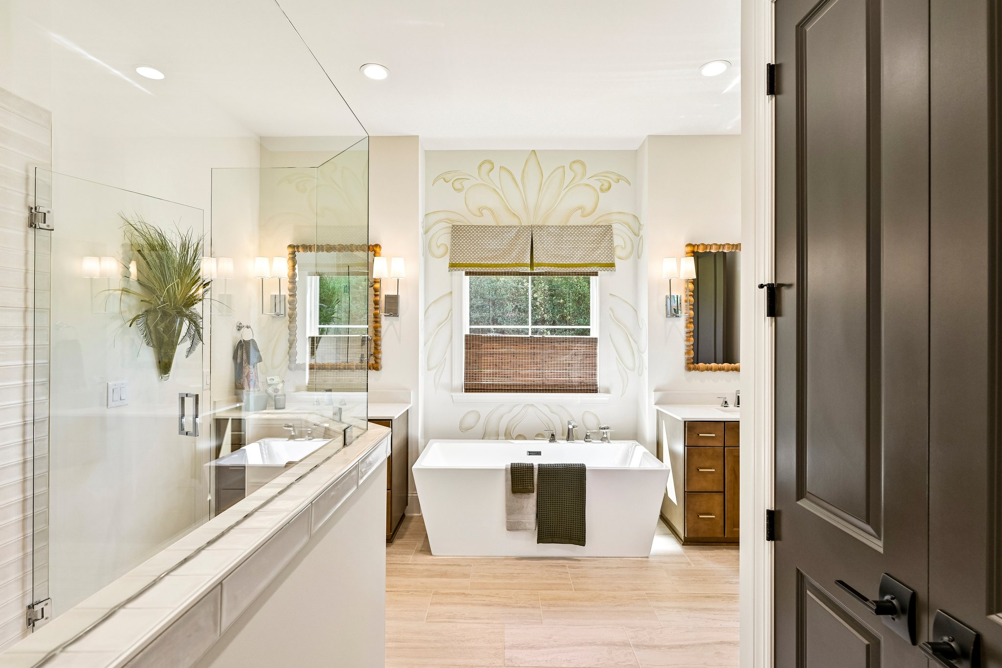 Voyager Ln NE-S1405-041r.jpg