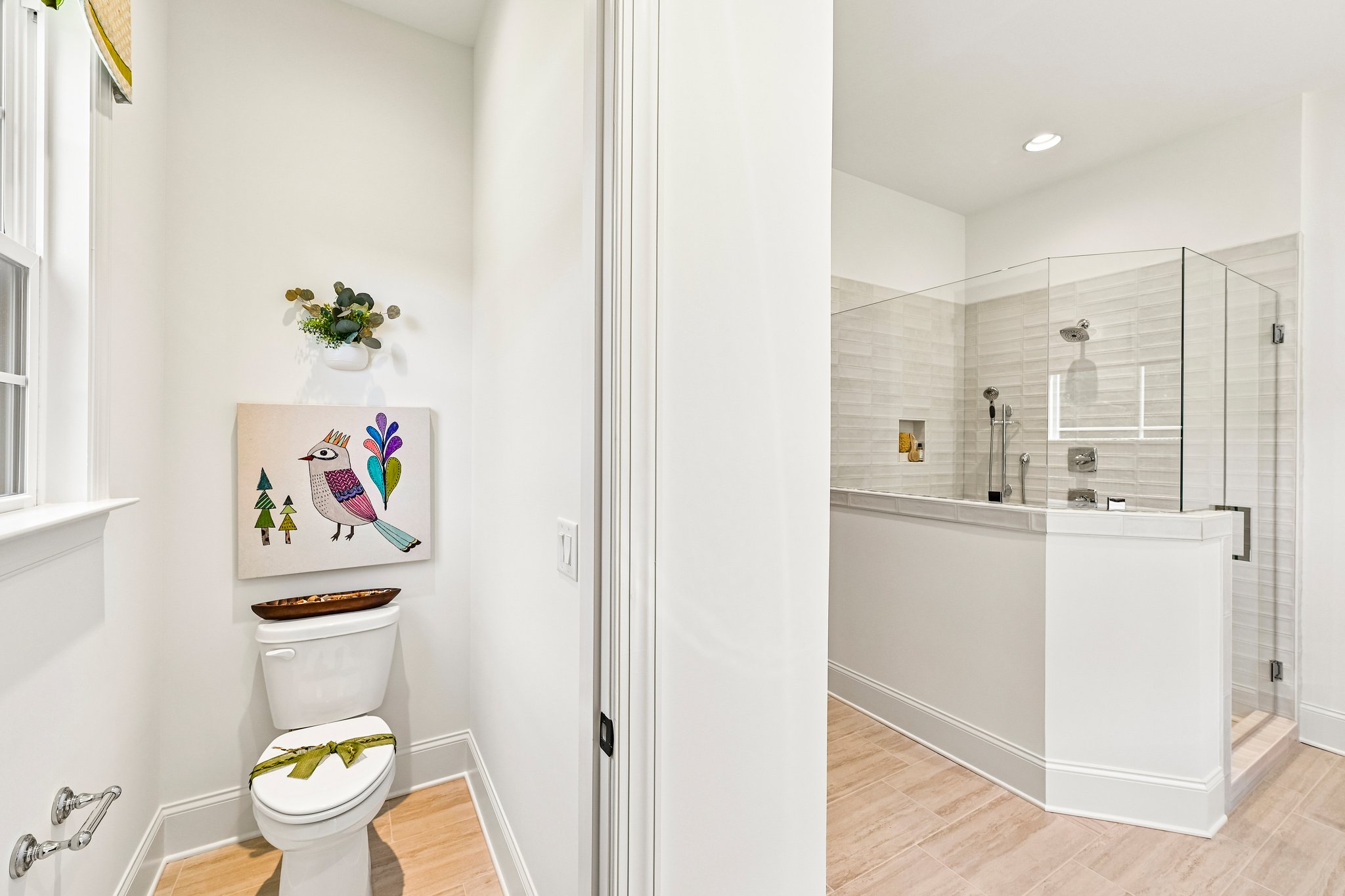 Voyager Ln NE-S1405-044r.jpg