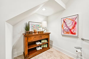 Voyager Ln NE-S1405-031r.jpg