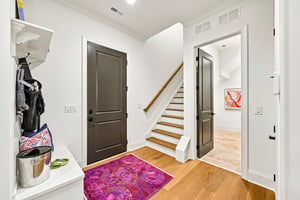 Voyager Ln NE-S1405-033r.jpg
