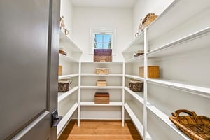 Voyager Ln NE-S1405-034r.jpg