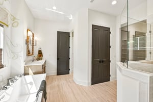 Voyager Ln NE-S1405-045r.jpg